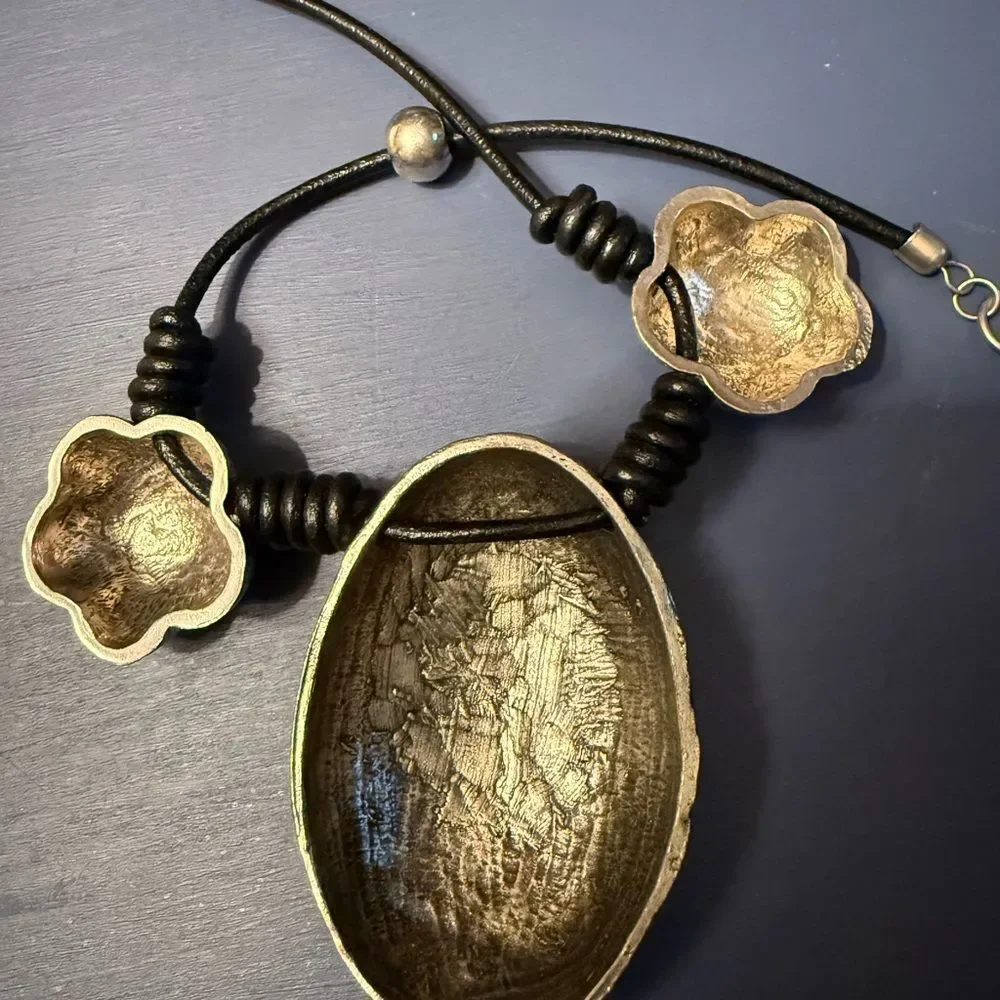 Amrita Singh Metallic Black Necklace